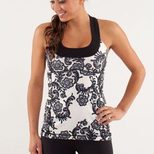lululemon athletica B&W Lace Scoop Neck Tank